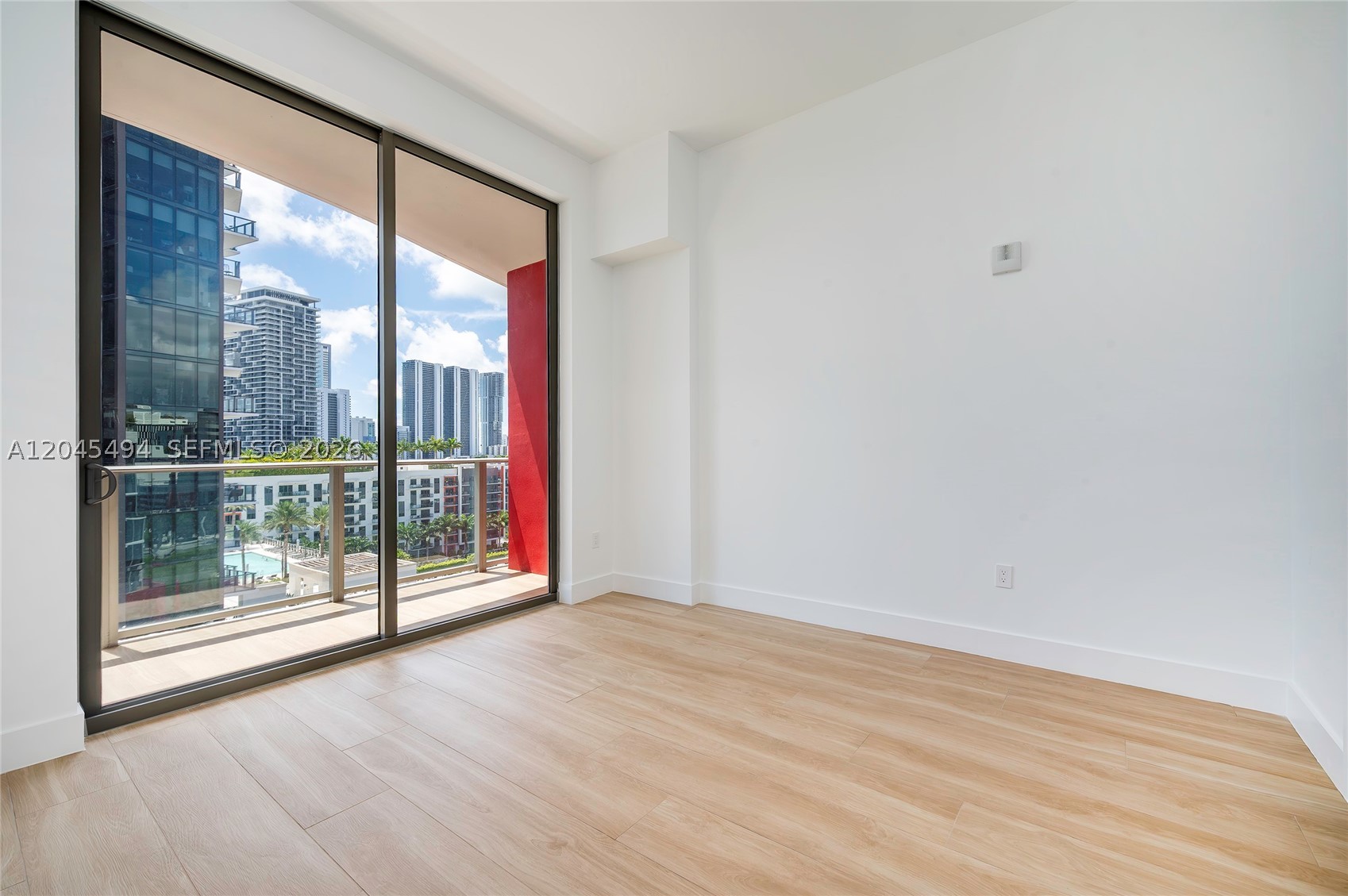 image The Standard Residences Midtown Miami10