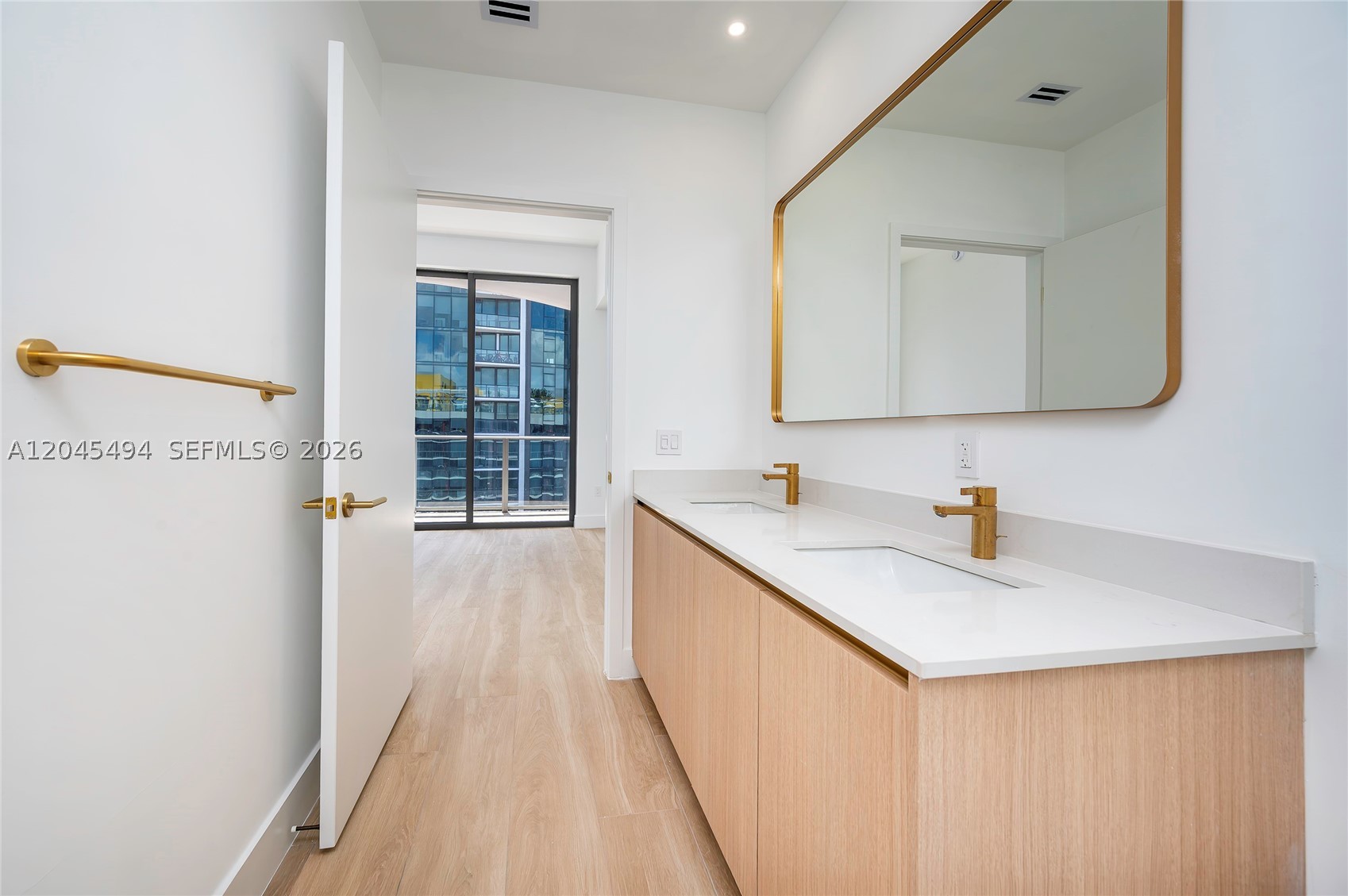 image The Standard Residences Midtown Miami20