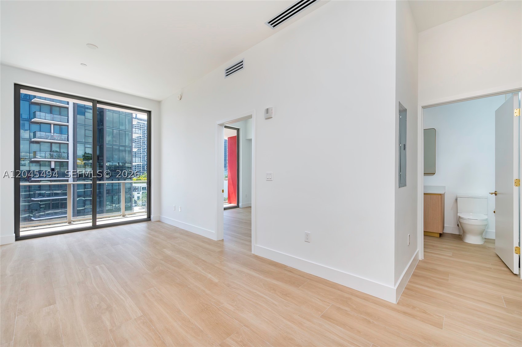 image The Standard Residences Midtown Miami6