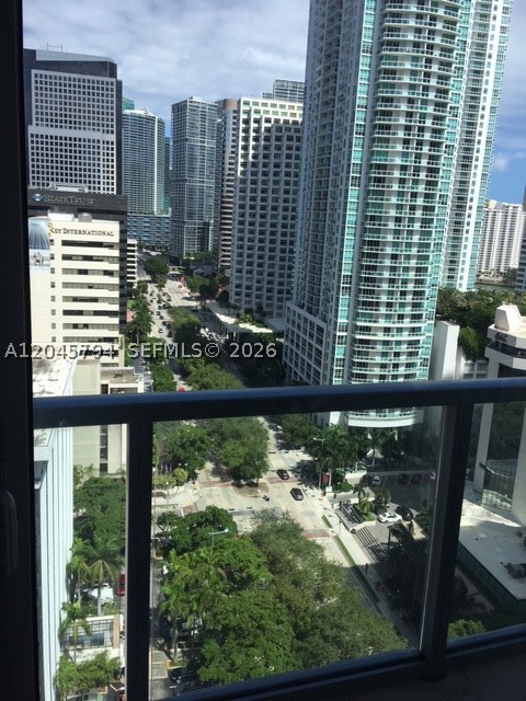 1060 Brickell Ave #1901