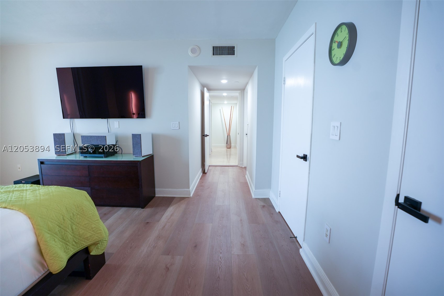 image Champlain Towers East12