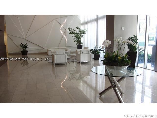 1111 SW 1st Ave #3816 Miami, FL 33130