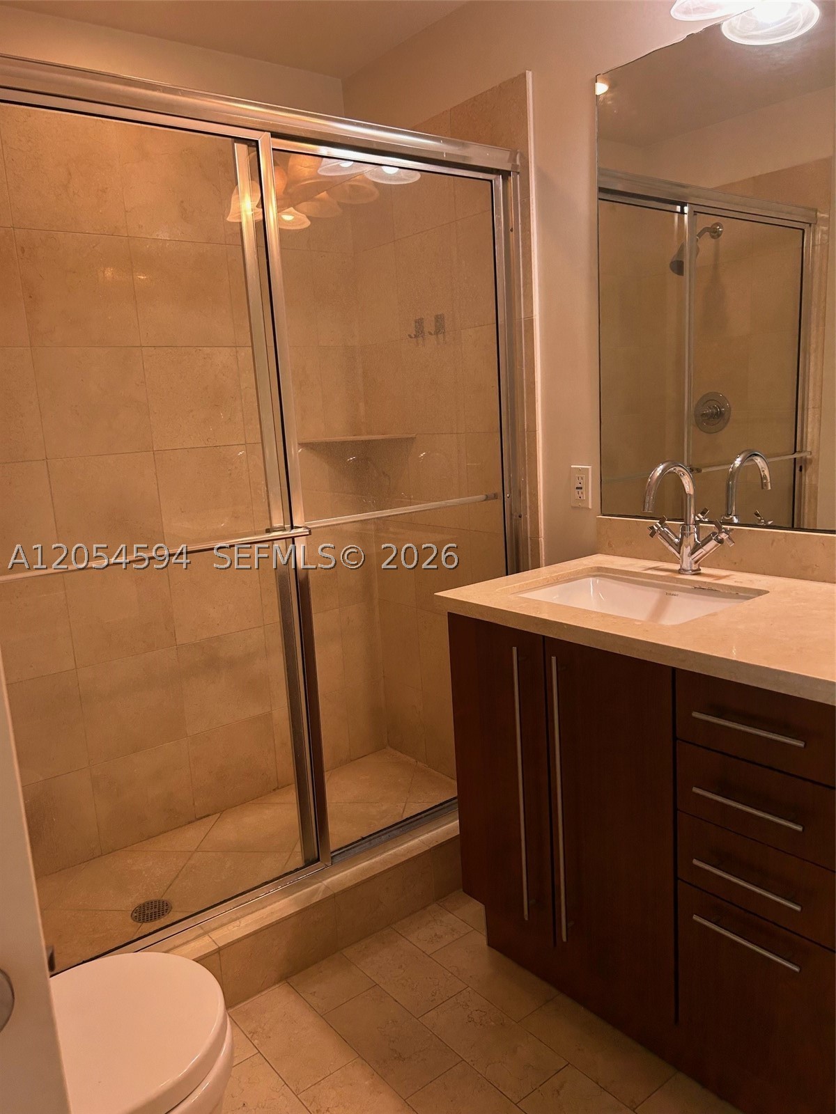 1111 SW 1st Ave #3816 Miami, FL 33130