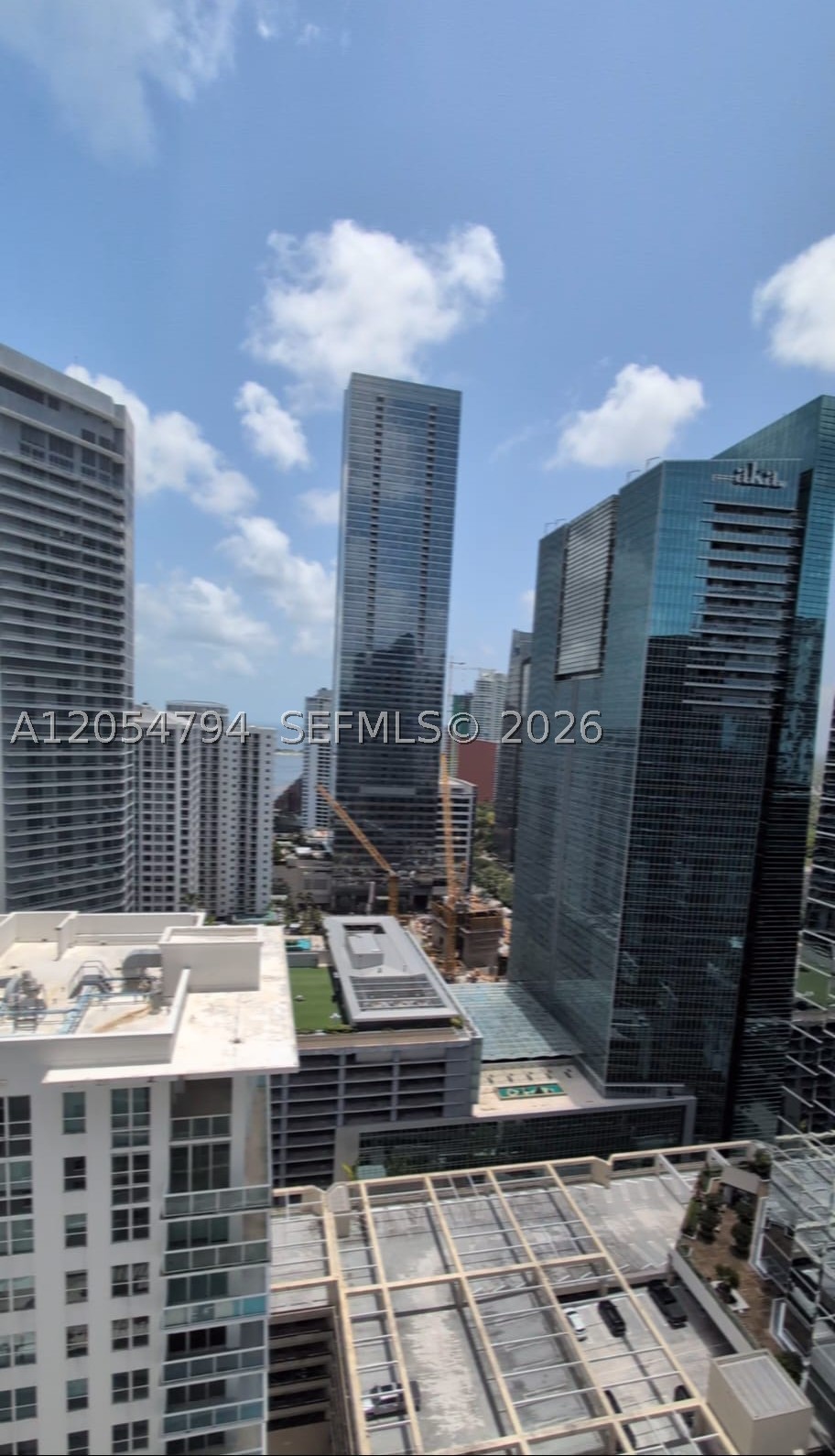 image The Club at Brickell Bay17