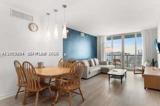 image Beachwalk Condominium10