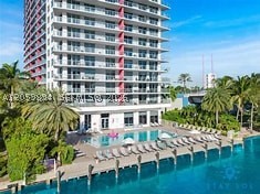 image Beachwalk Condominium2