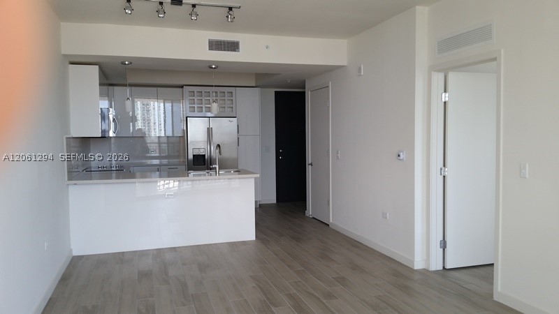 image Nine at Mary Brickell Village6