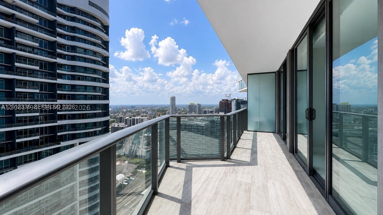 image Dua Miami (SLS Brickell)10