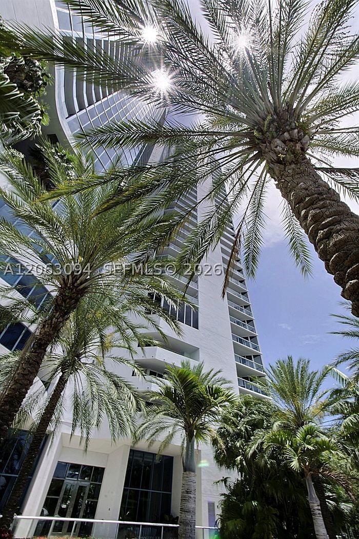 333 Las Olas Way #1602 Fort Lauderdale, FL 33301