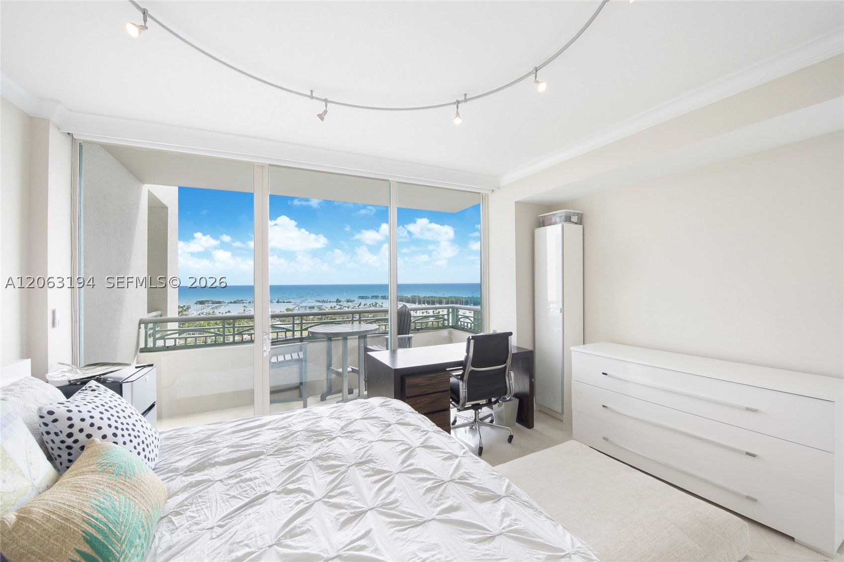 3400 SW 27th Ave #1003 Coconut Grove, FL 33133
