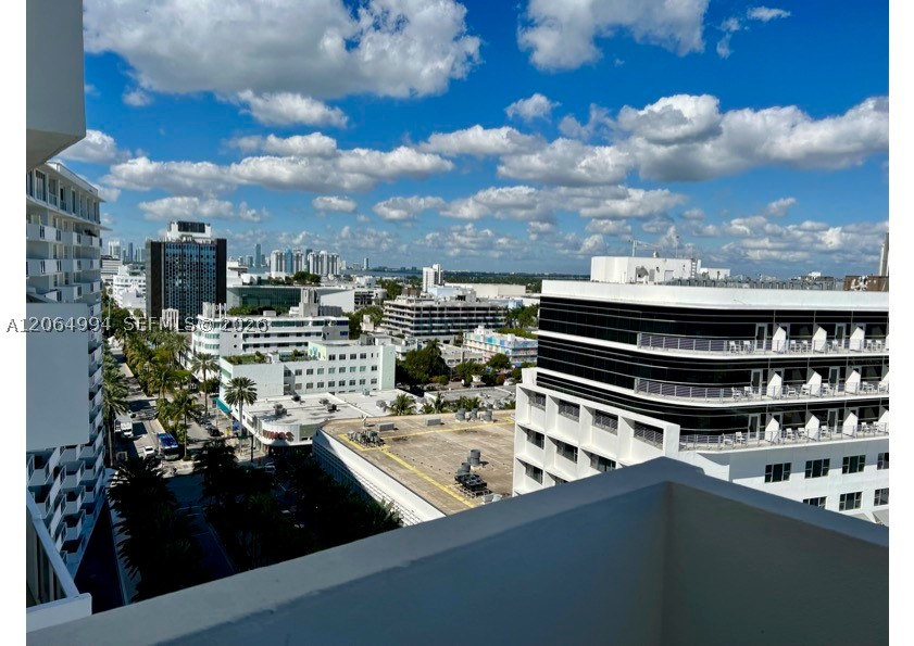 100 Lincoln Rd #1541