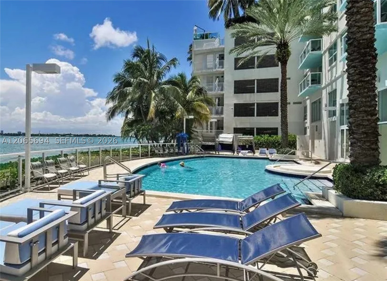 image The Floridian26