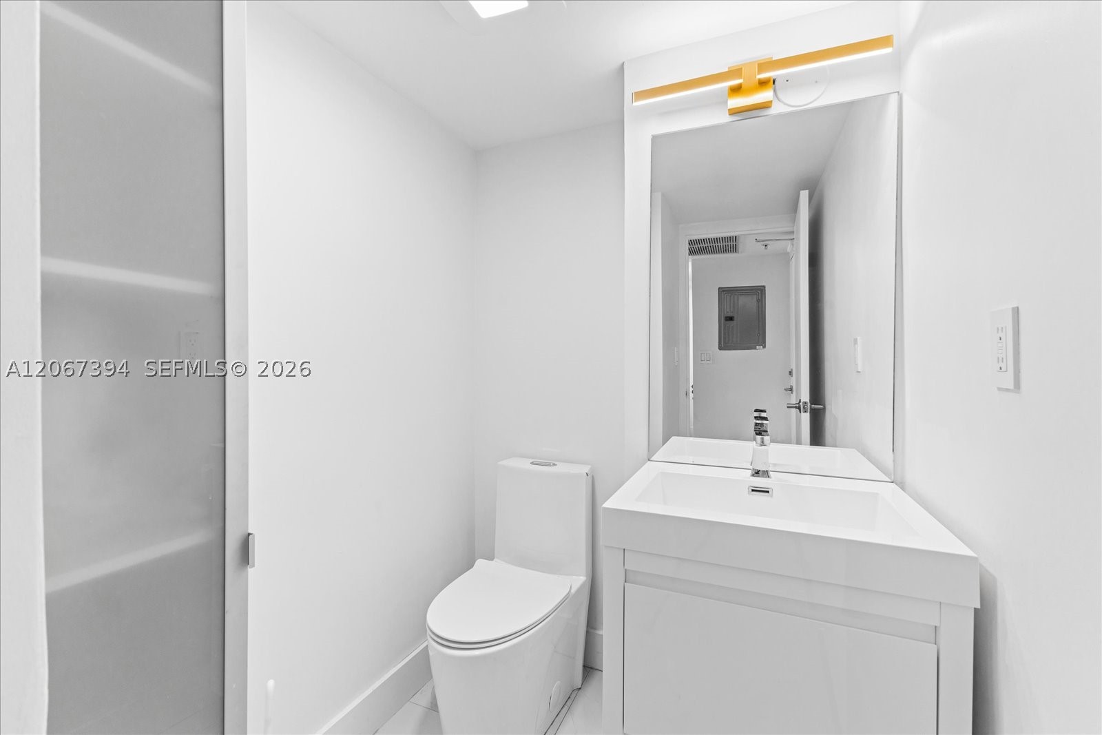 image Harbour House22