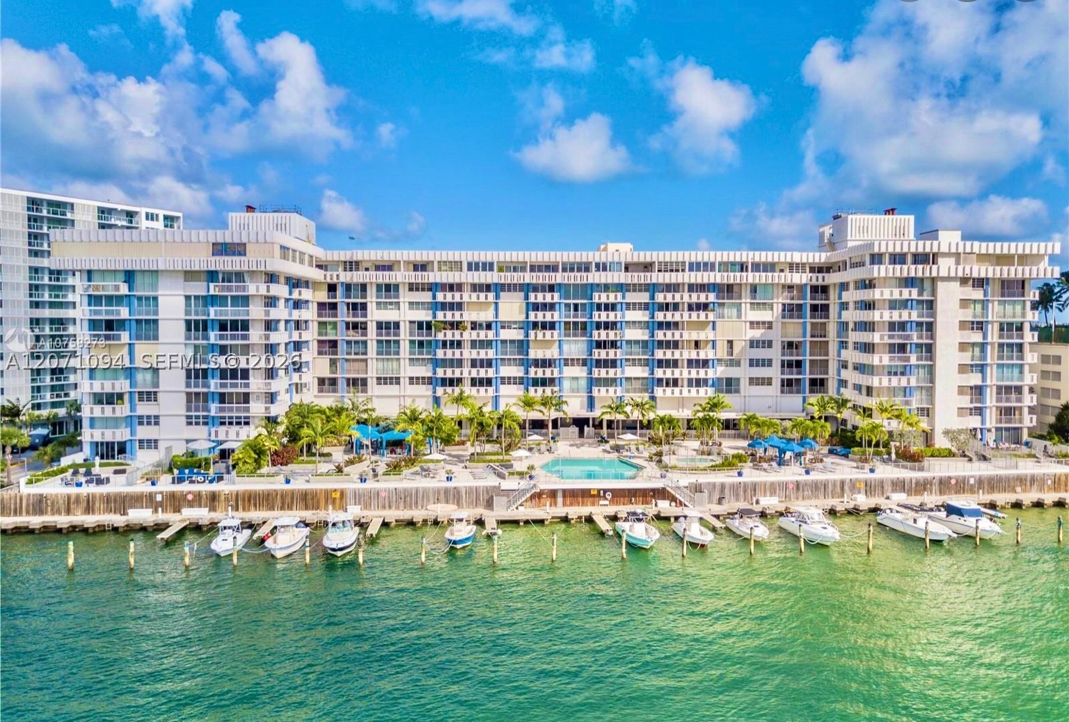 800 West Ave #817