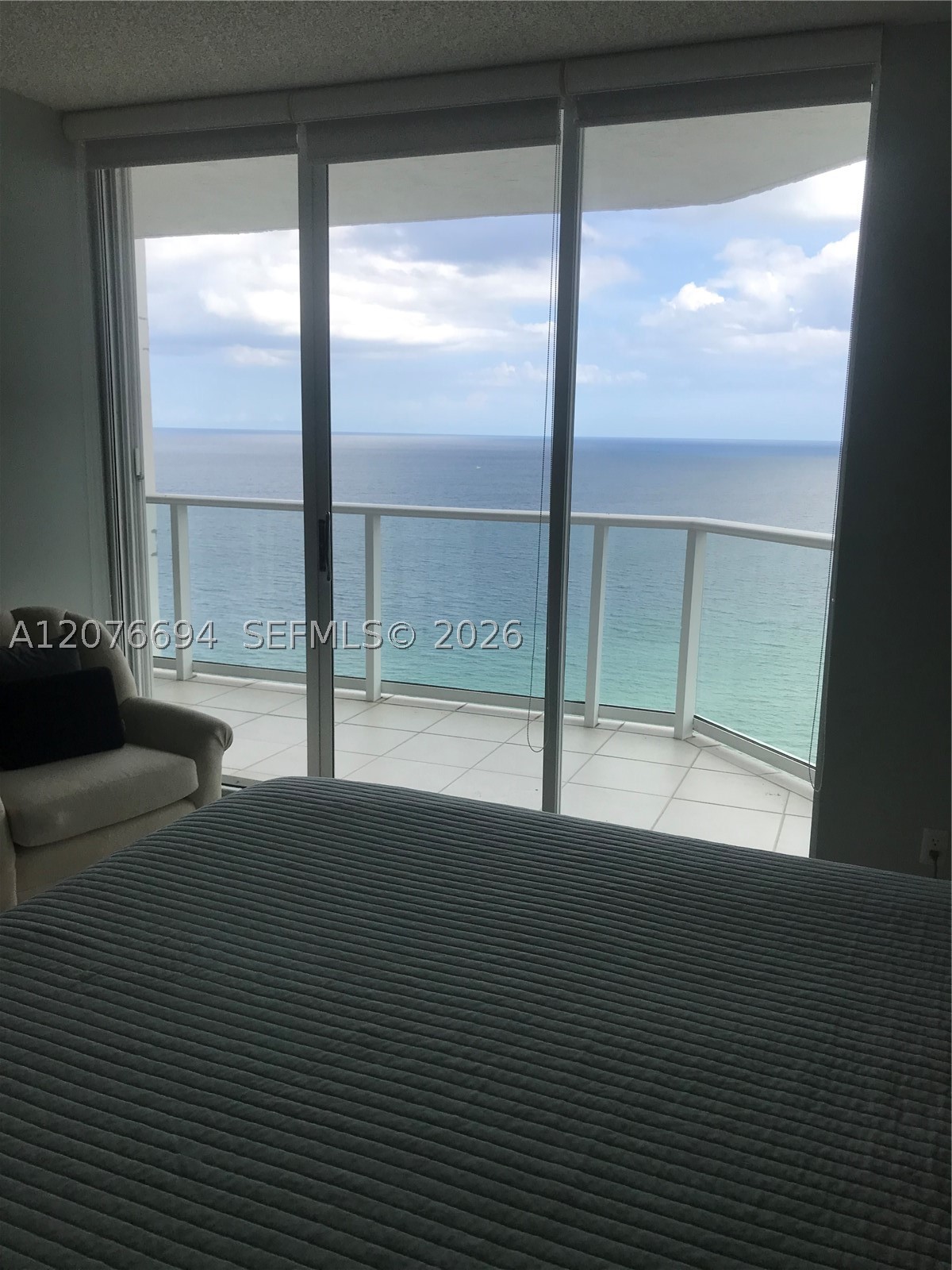 16485 Collins Ave #2538 Sunny Isles Beach, FL 33160