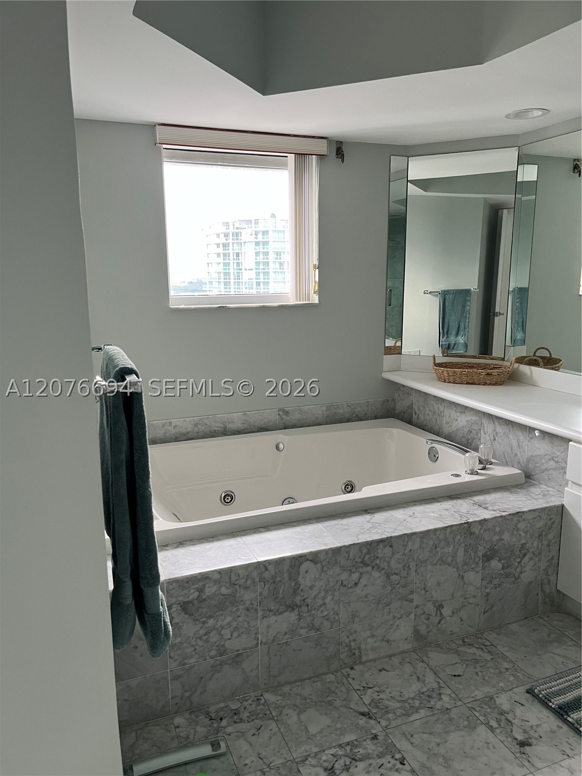 16485 Collins Ave #2538 Sunny Isles Beach, FL 33160