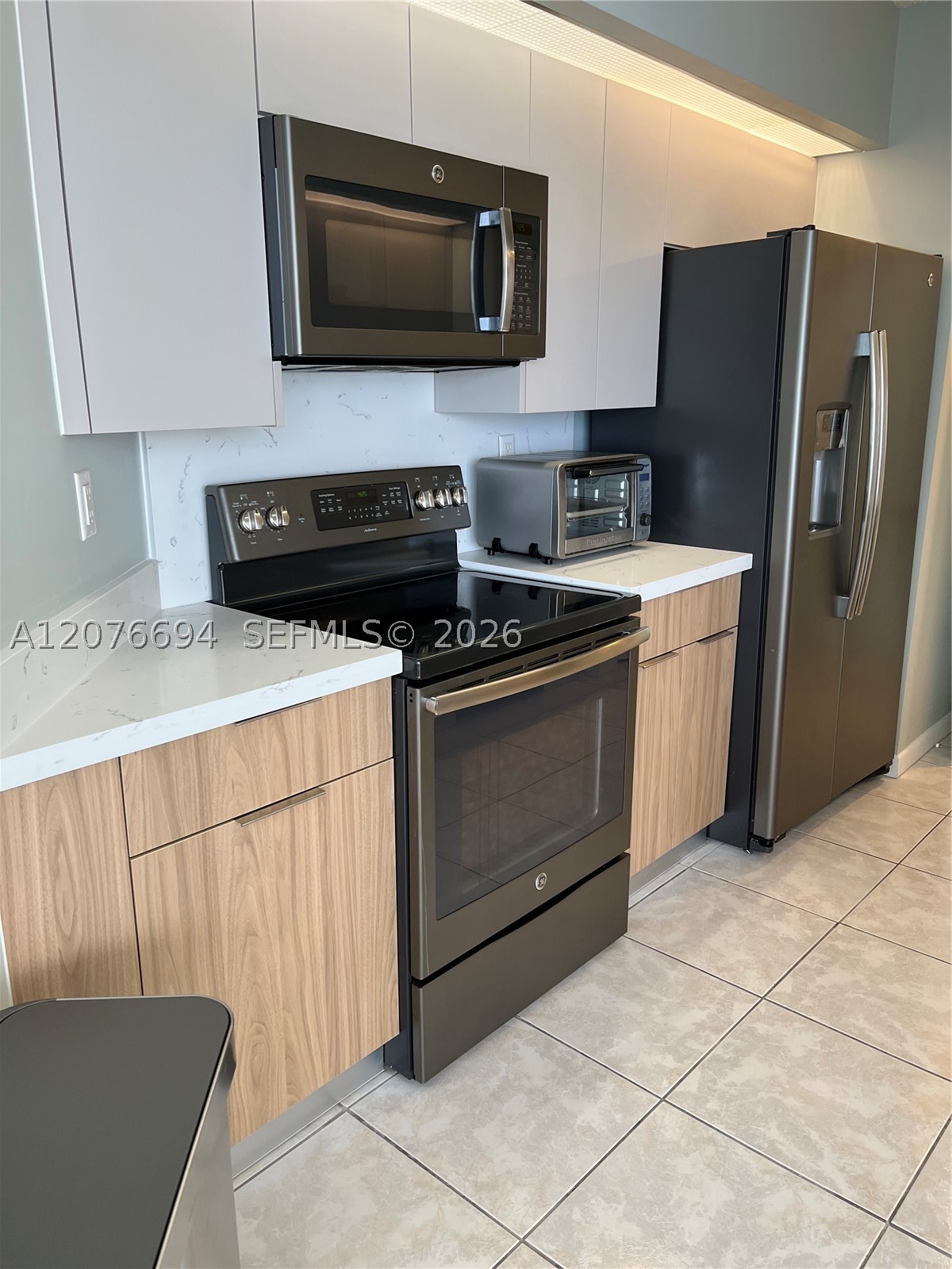 16485 Collins Ave #2538 Sunny Isles Beach, FL 33160
