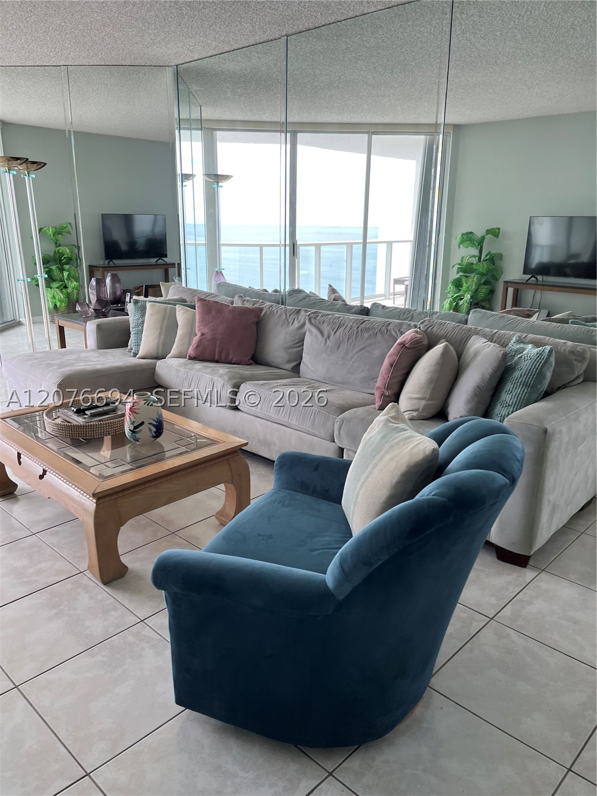 16485 Collins Ave #2538 Sunny Isles Beach, FL 33160
