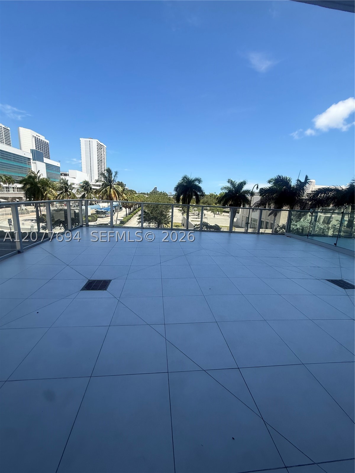 1400 Biscayne Blvd #209 Miami, FL 33132