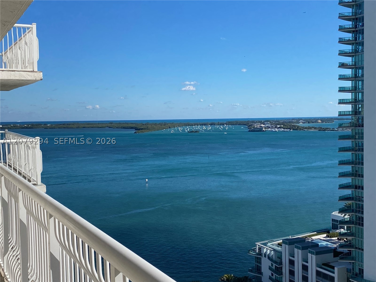 image The Club at Brickell Bay1
