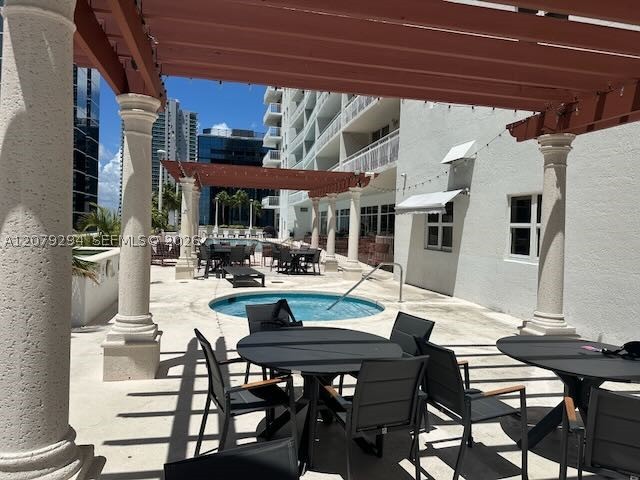 image The Club at Brickell Bay33