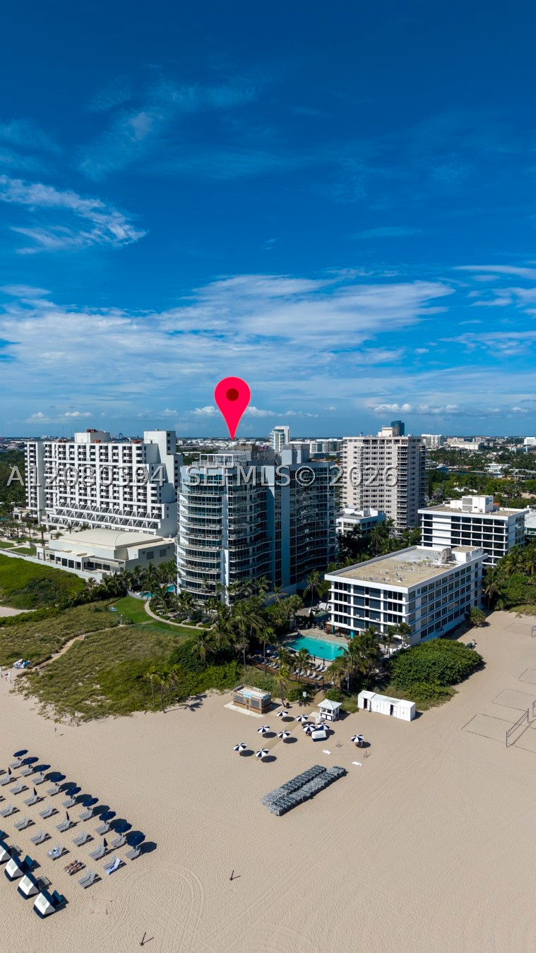 1200 Holiday Dr #208 Fort Lauderdale, FL 33316