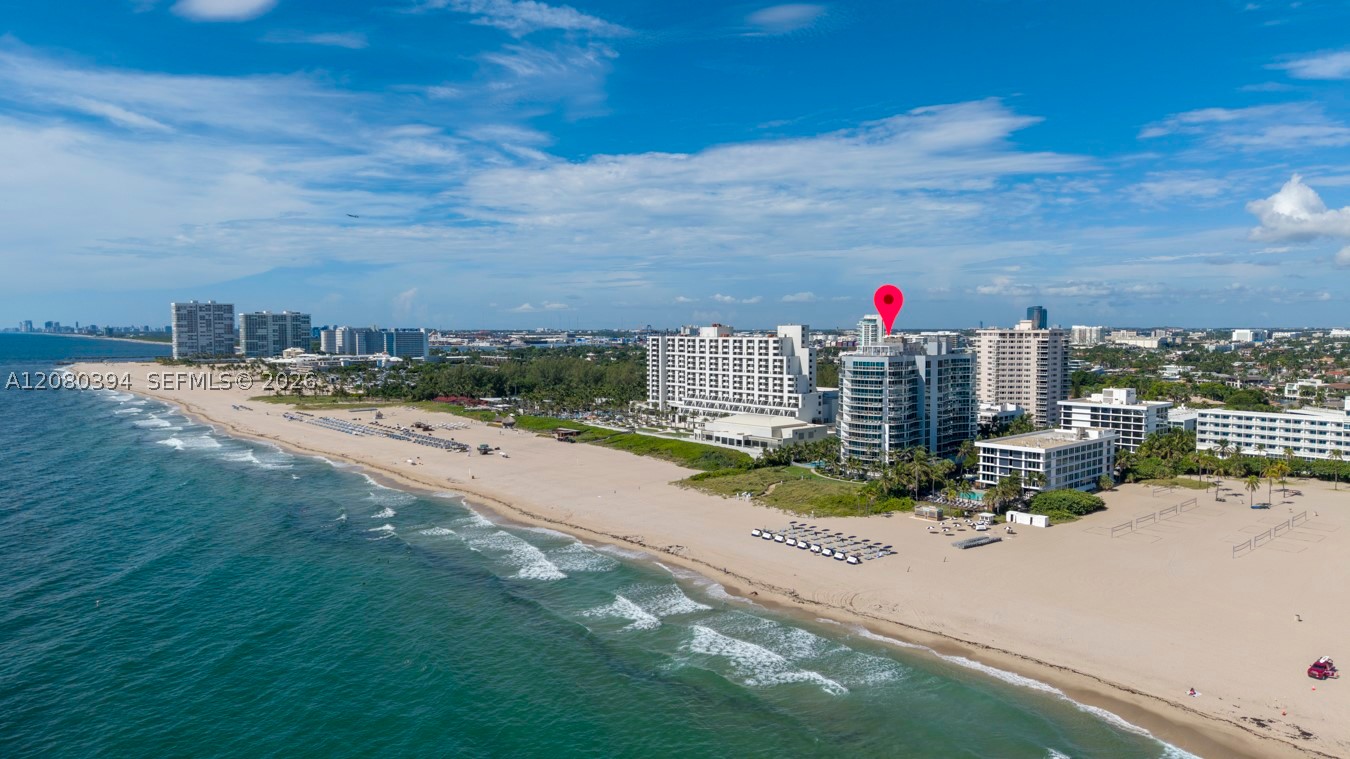 1200 Holiday Dr #208 Fort Lauderdale, FL 33316