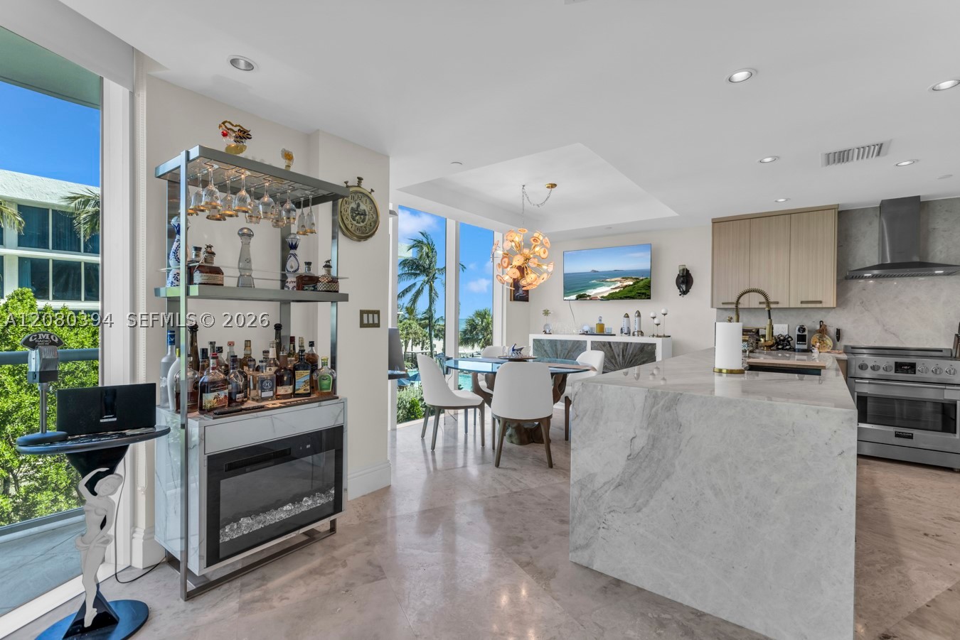 1200 Holiday Dr #208 Fort Lauderdale, FL 33316