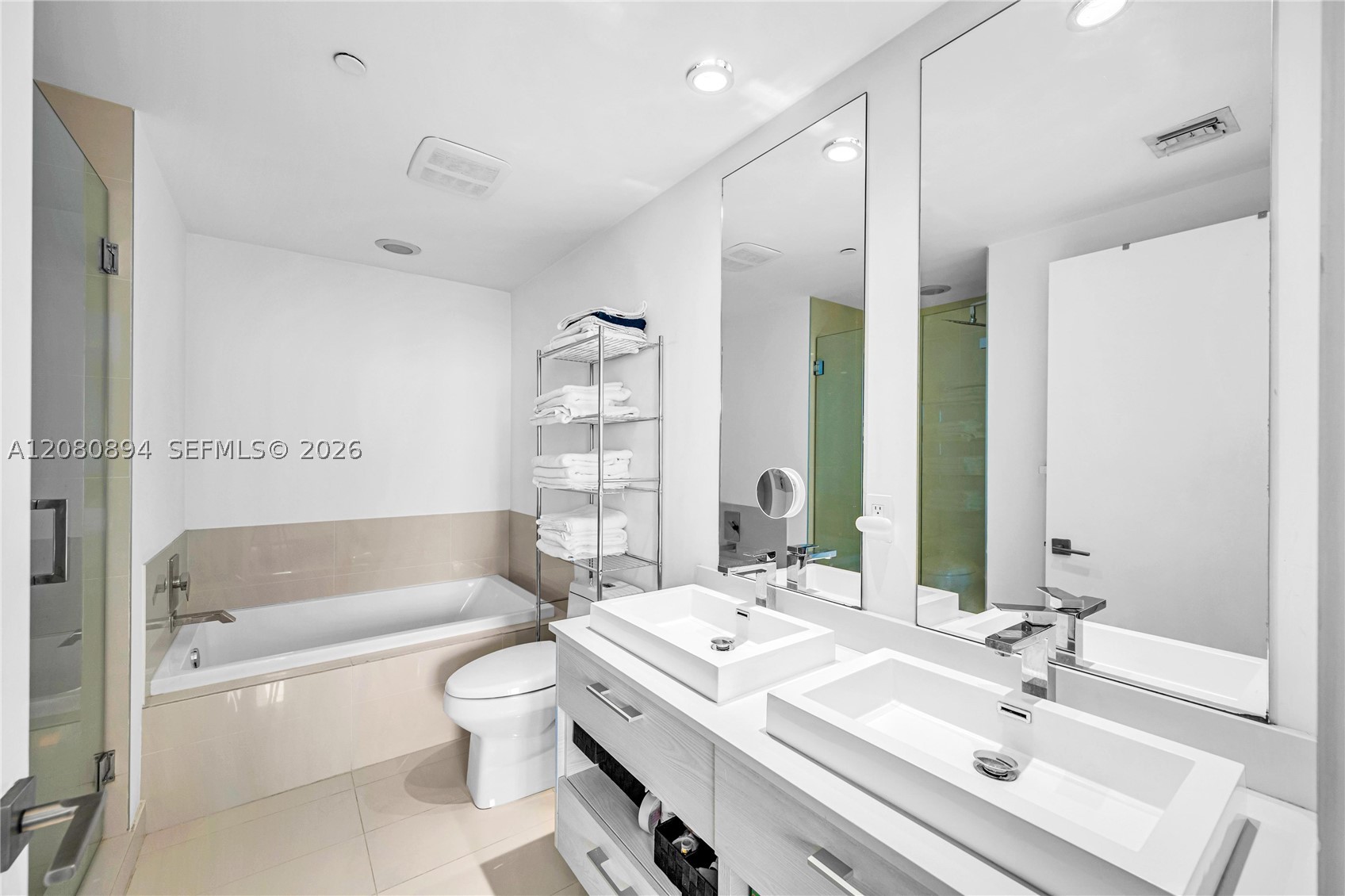 image Brickell Heights East18