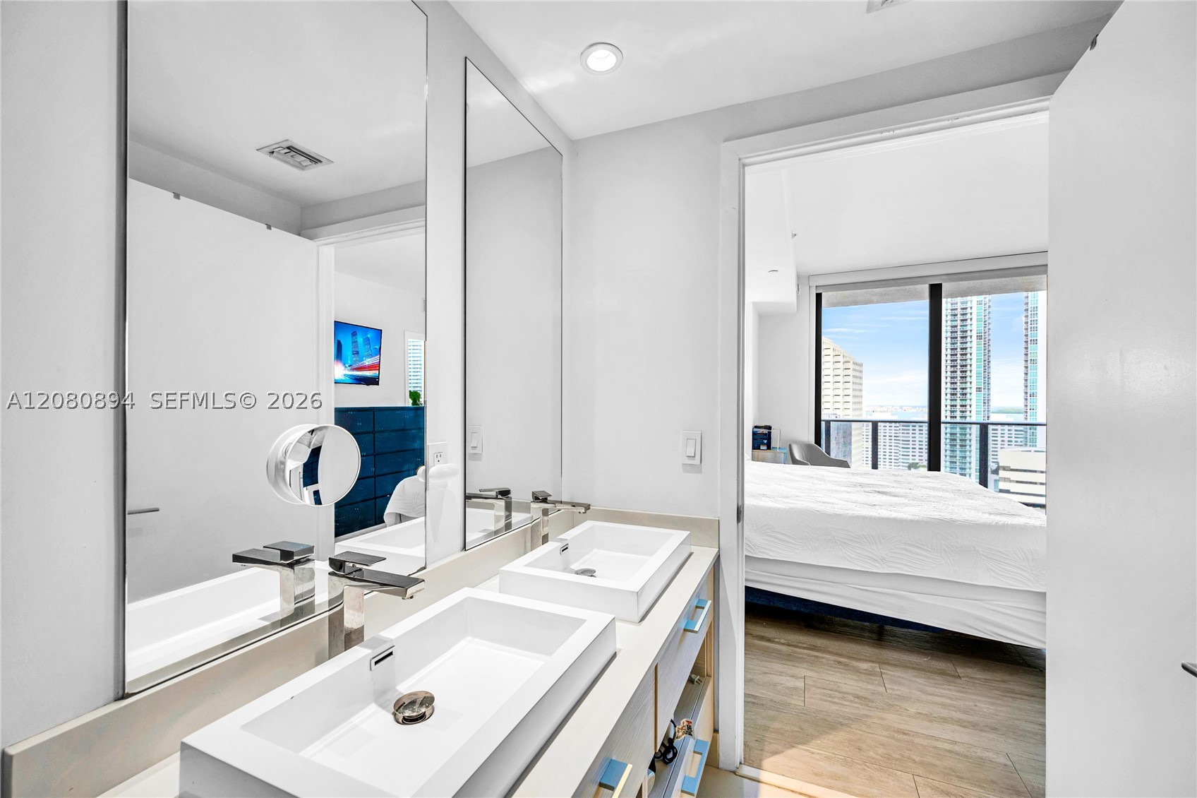 image Brickell Heights East19