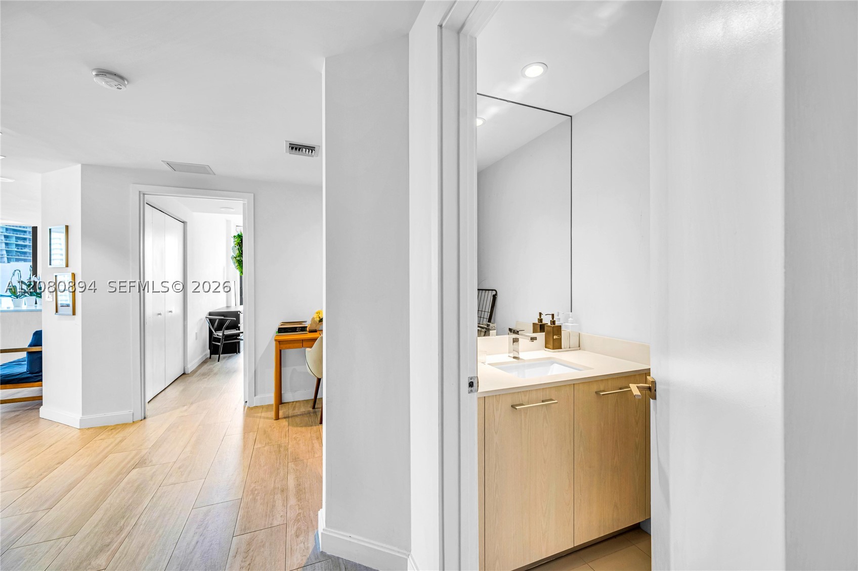 image Brickell Heights East24