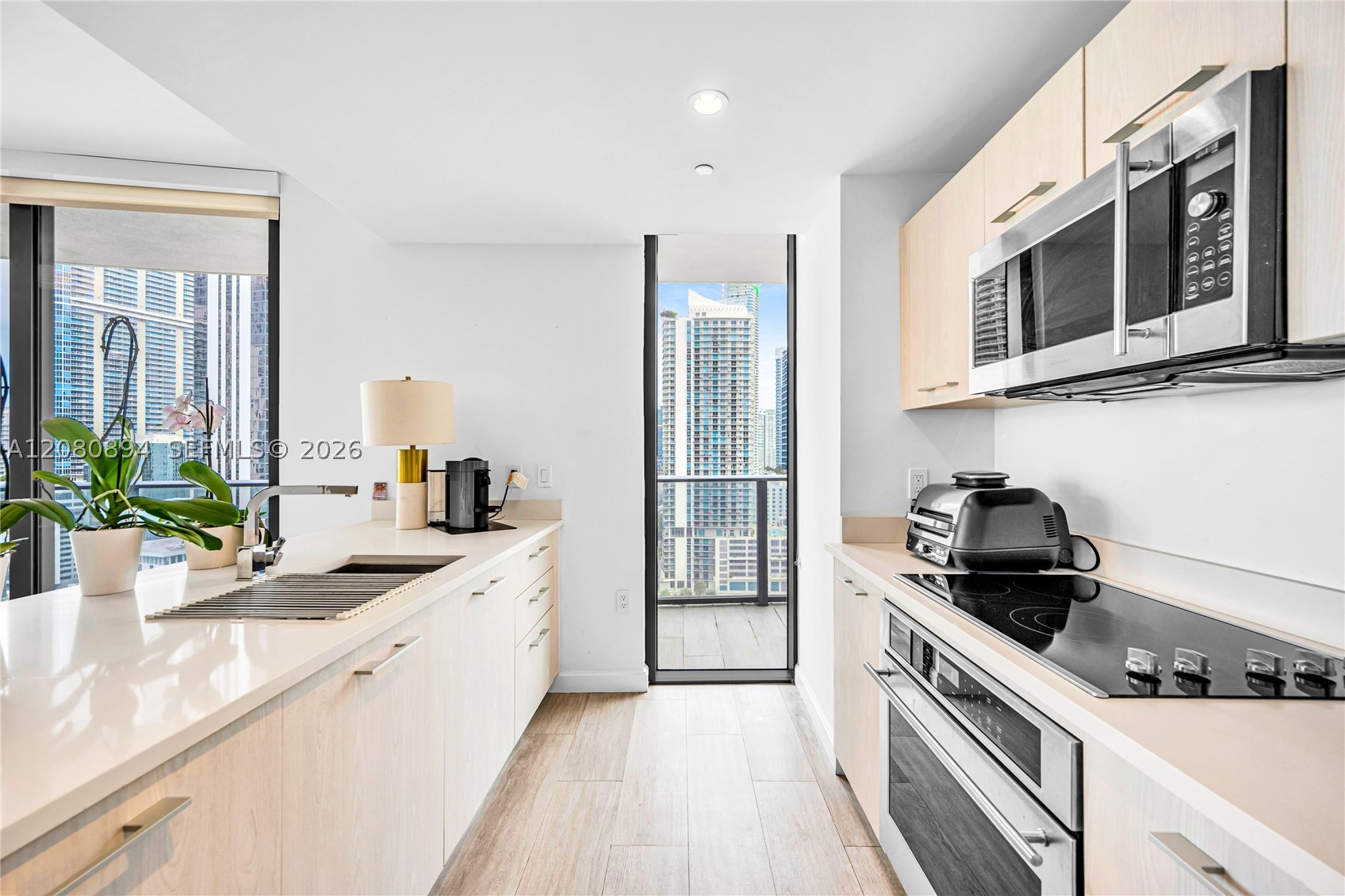image Brickell Heights East4
