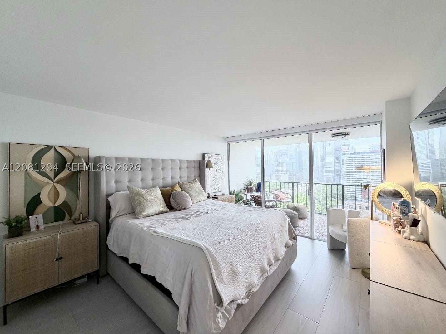 image Brickell Place II11