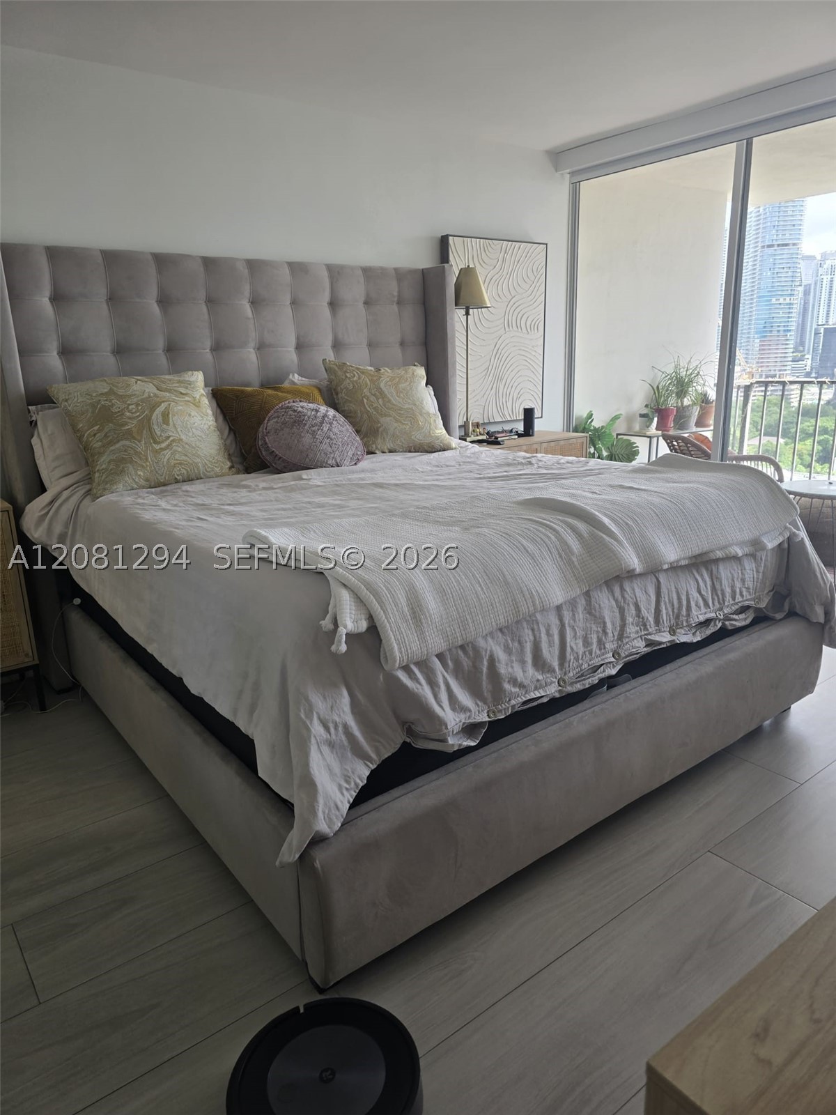 image Brickell Place II18