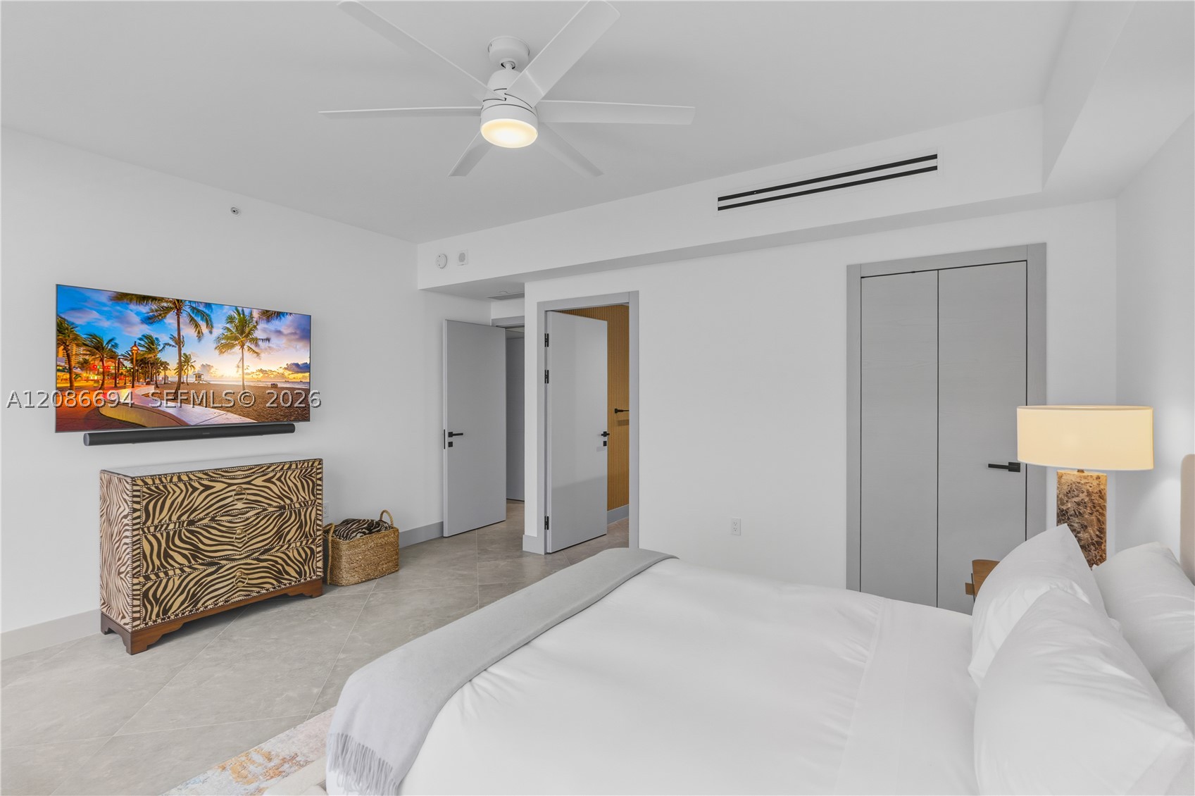 6051 N Ocean Dr #1601 Hollywood, FL 33019