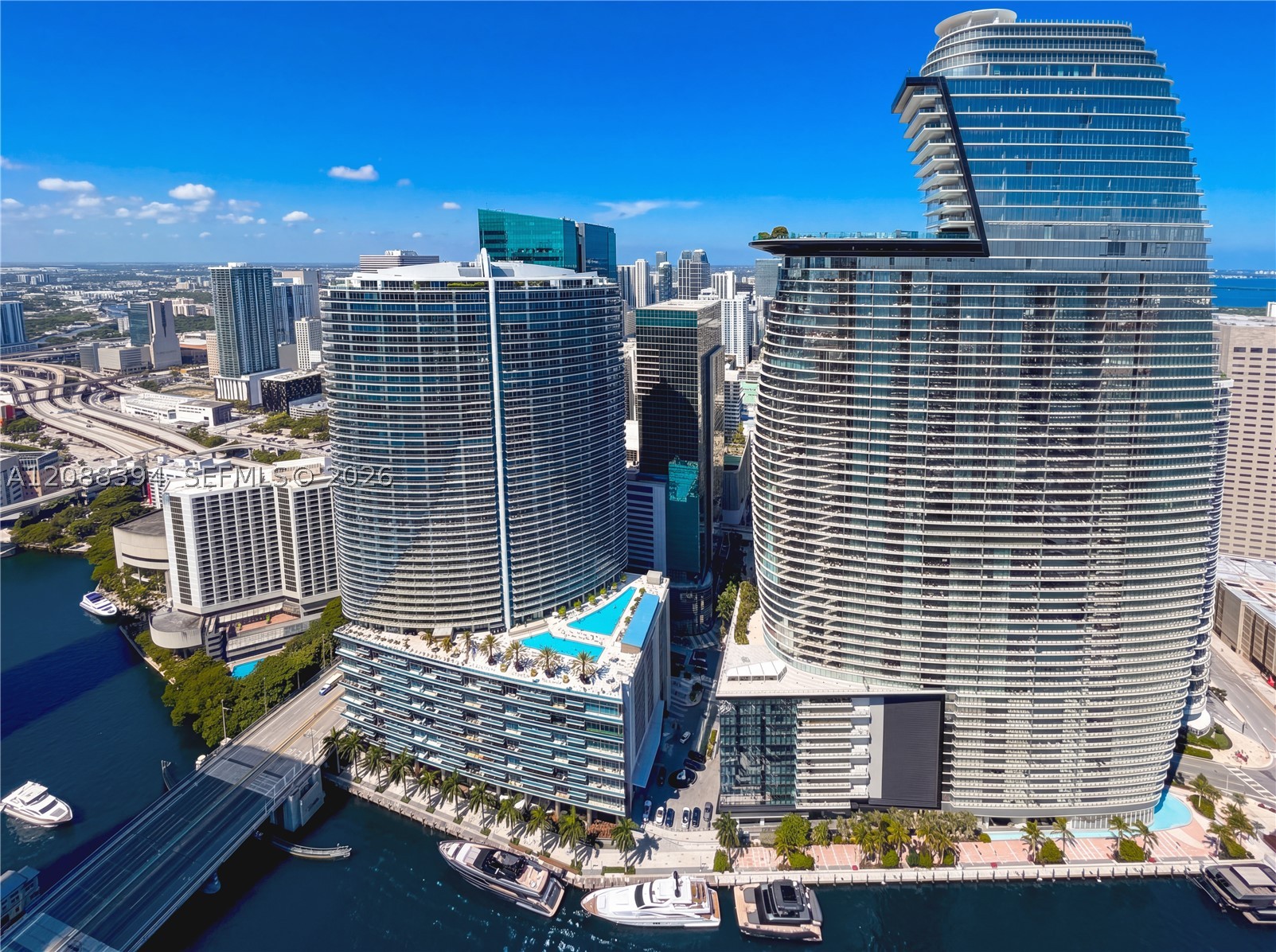 image Icon Brickell I1