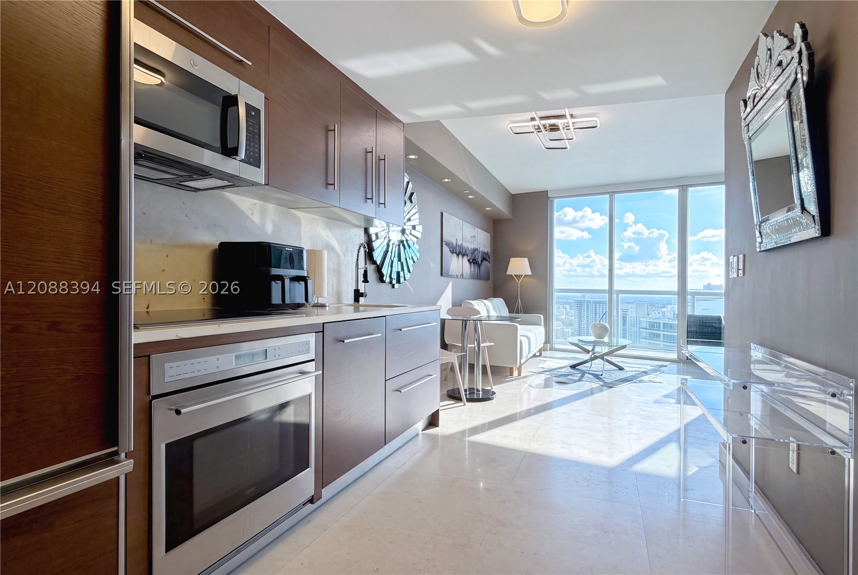 image Icon Brickell I4