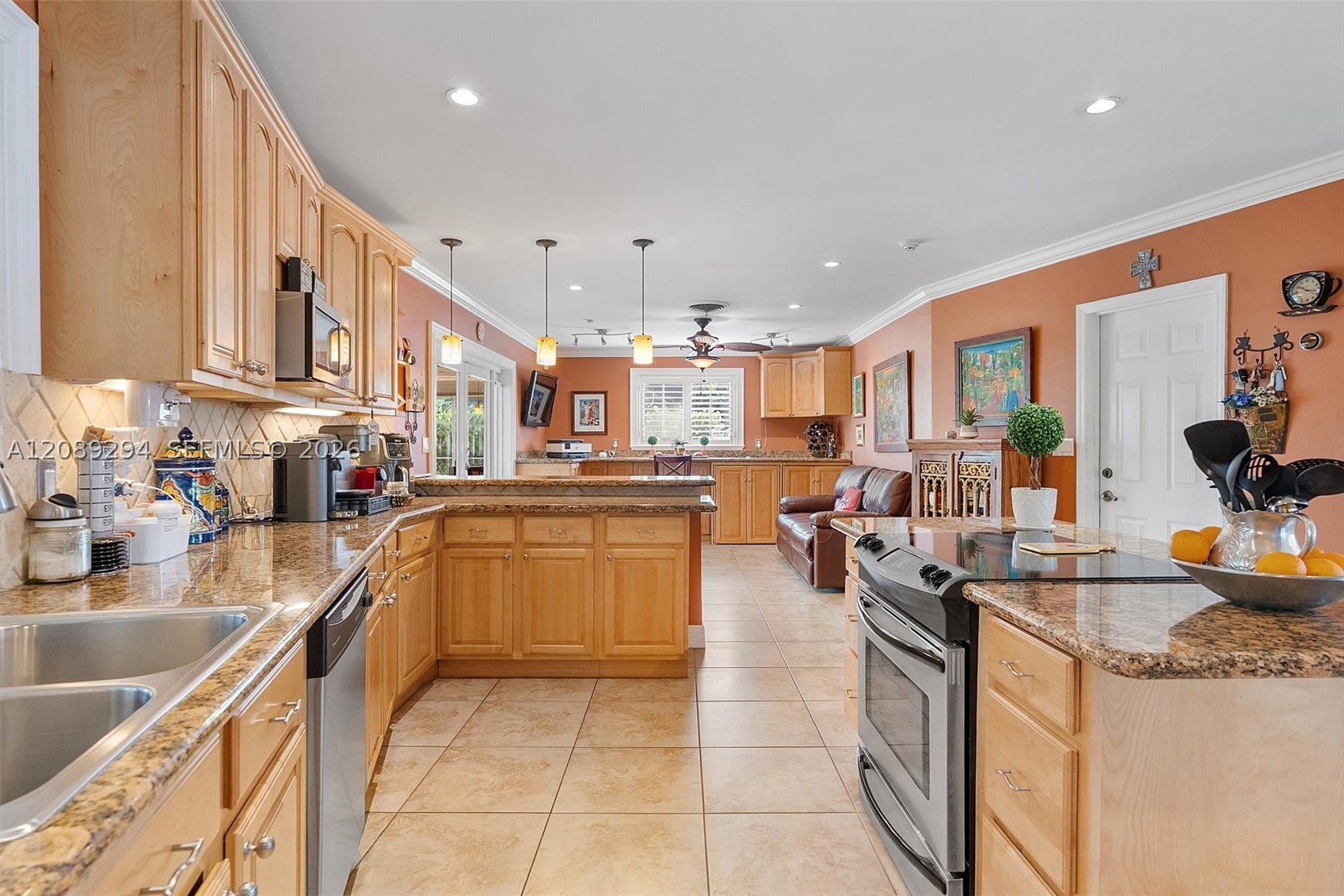 9355 SW 91st St Miami, FL 33176