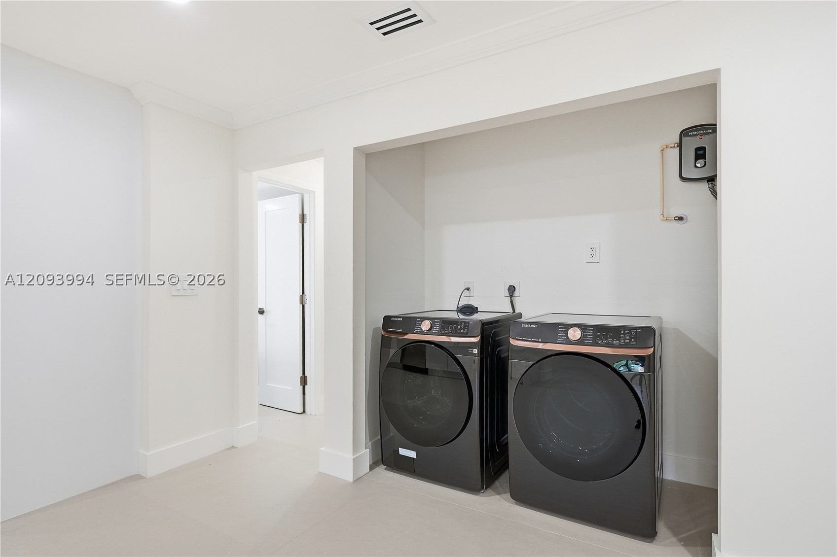 10861 SW 93rd St Miami, FL 33176