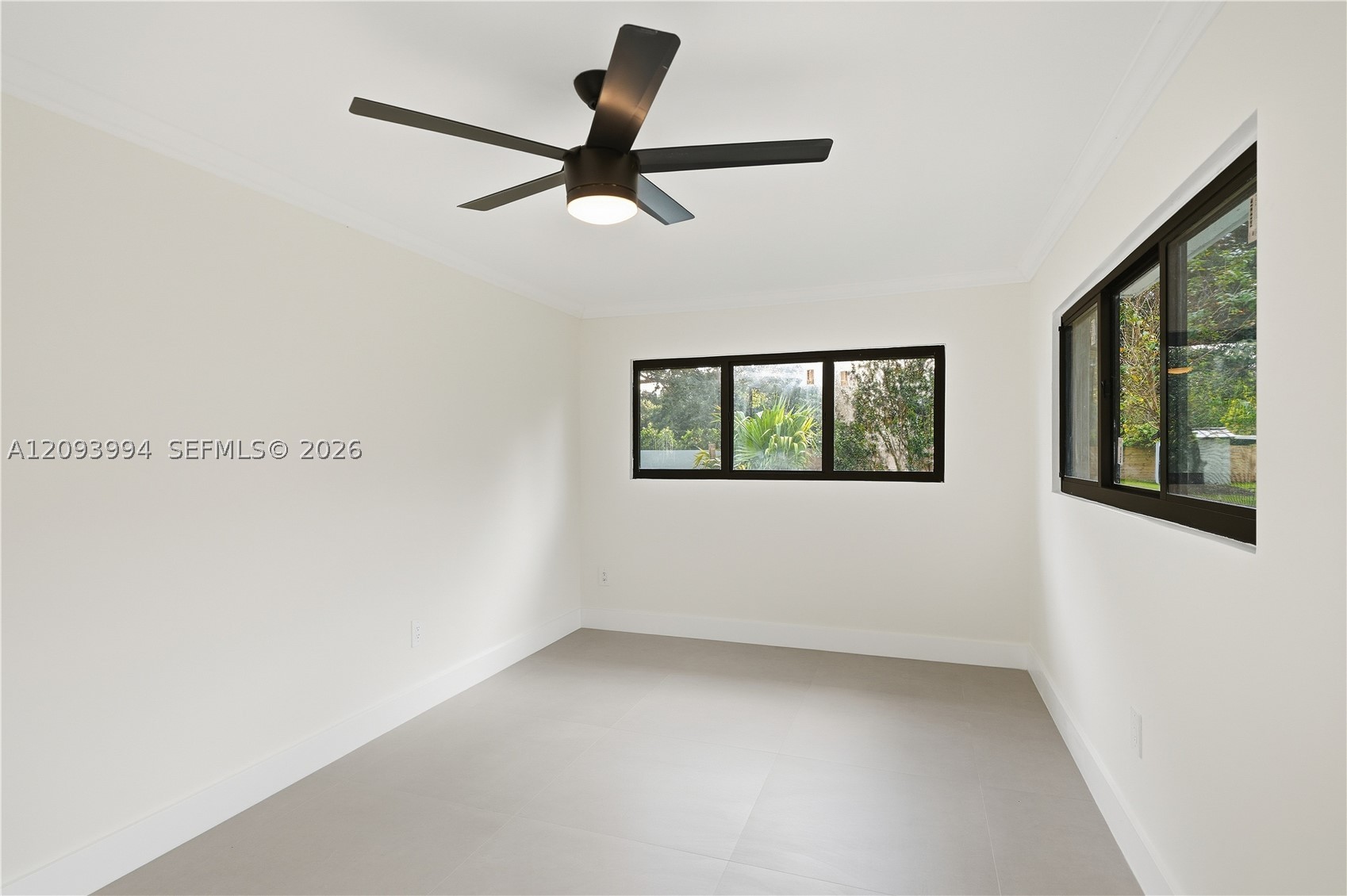 10861 SW 93rd St Miami, FL 33176