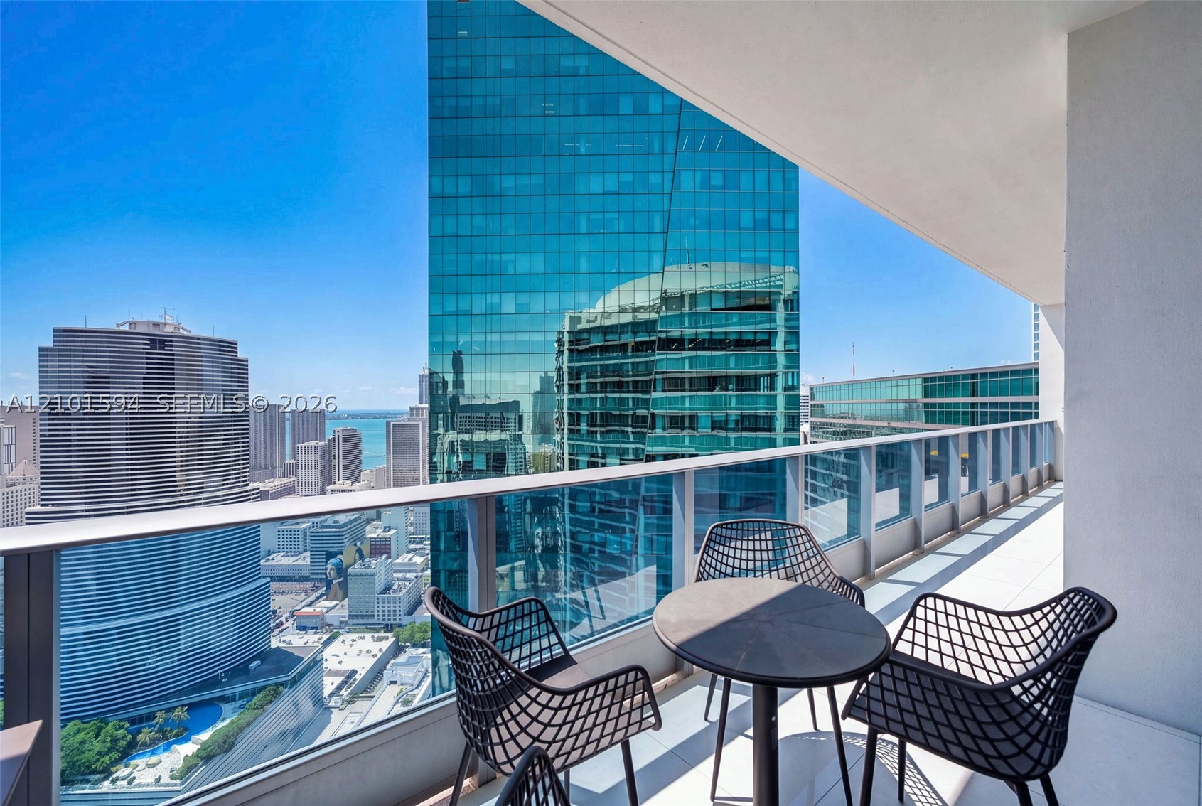 image Epic Residences1