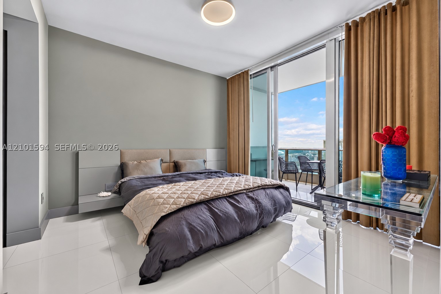 image Epic Residences4