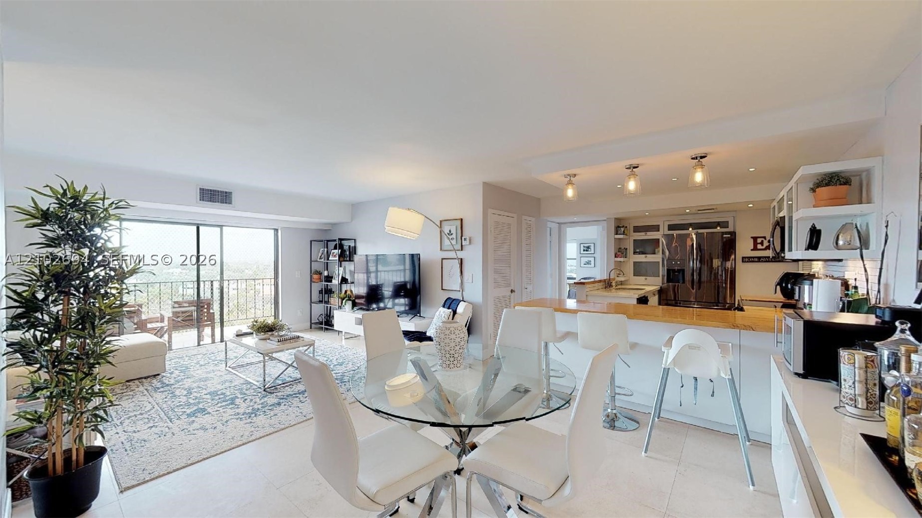 77 Crandon Blvd #8D