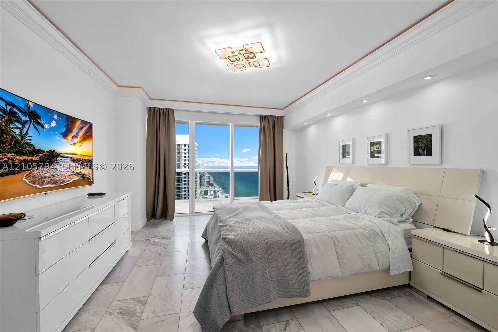 image Beach Club 216