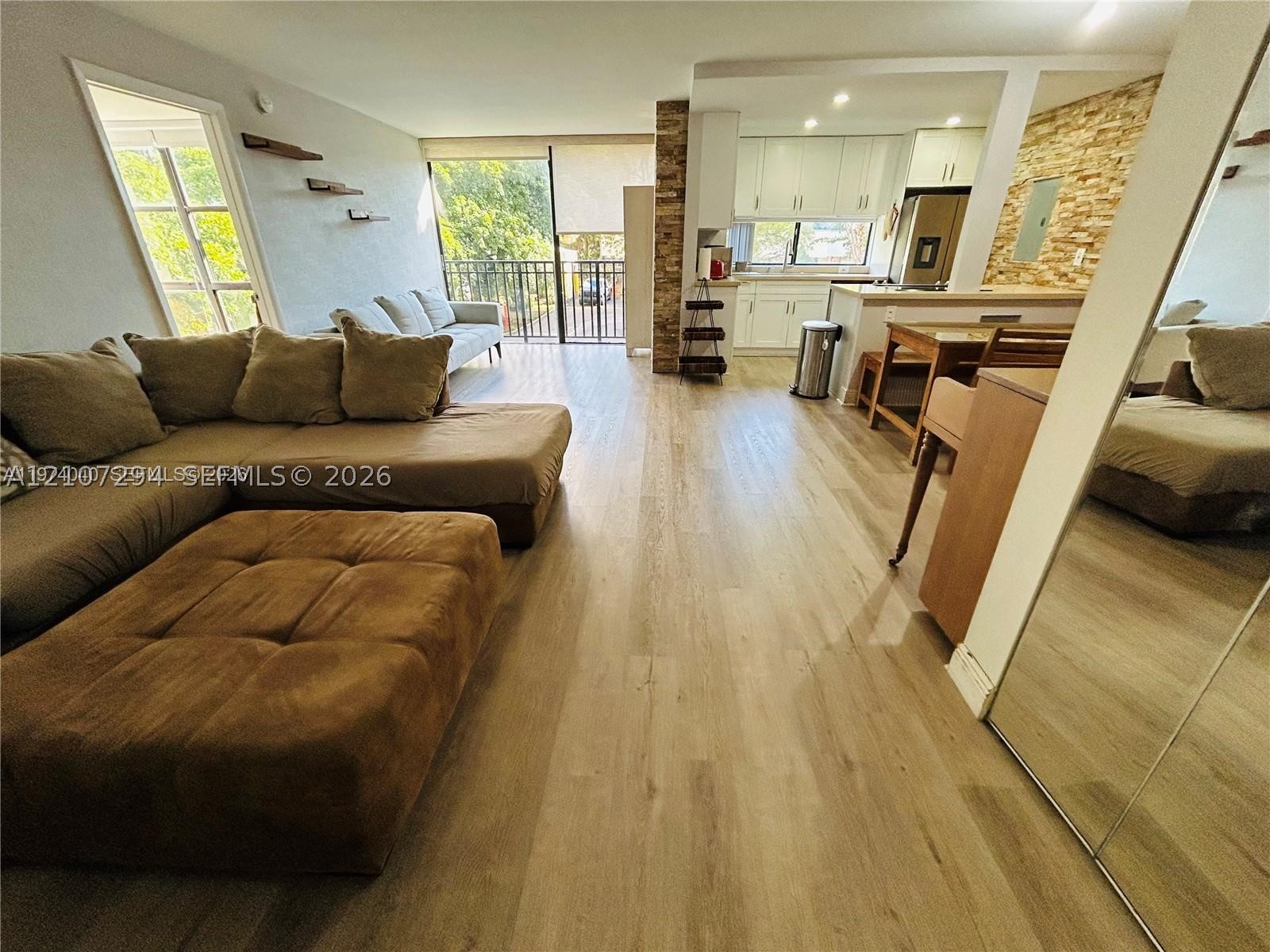 17021 N Bay Rd #219