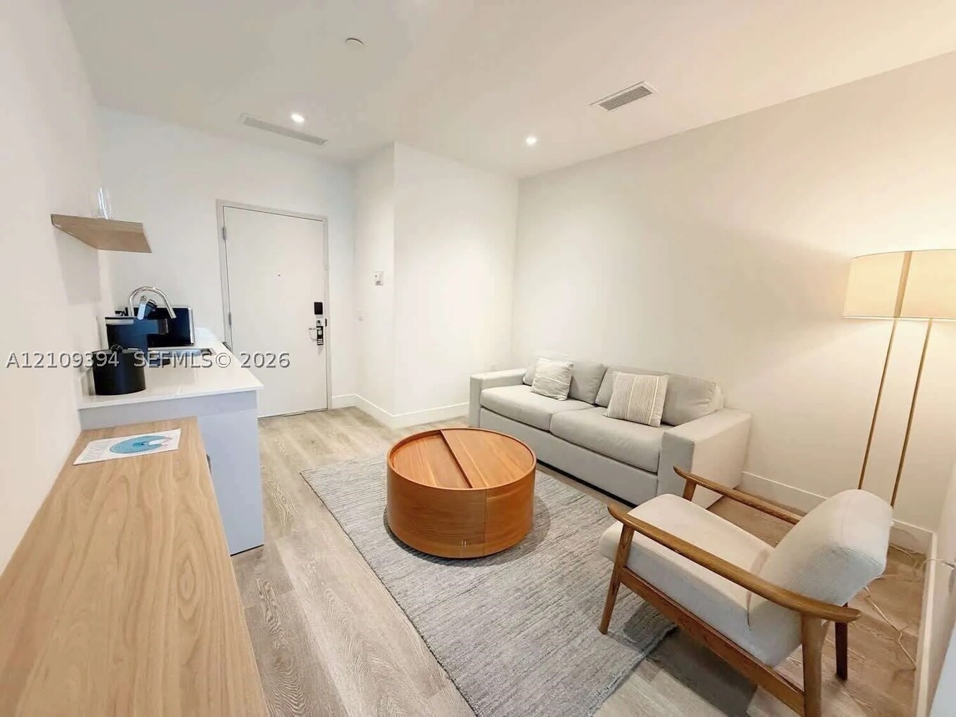 229 SW 9th St #303