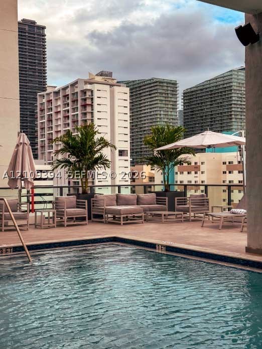 229 SW 9th St #303 Miami, FL 33130
