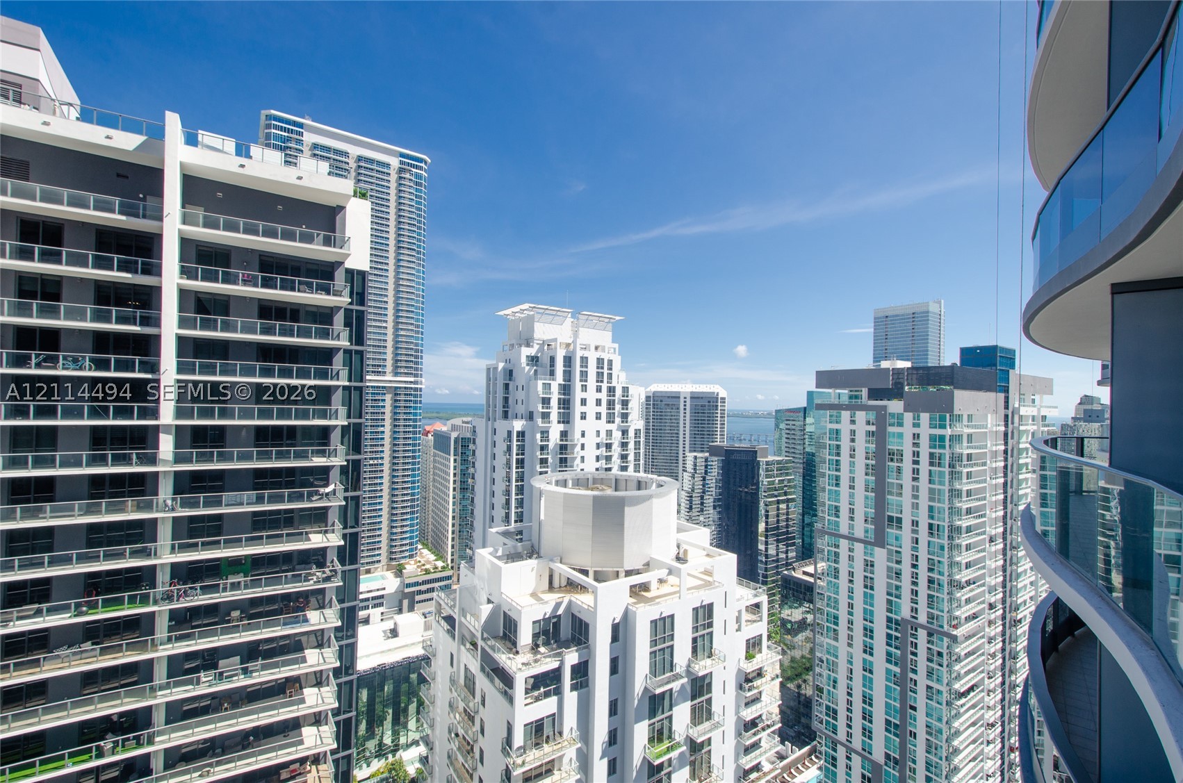 1000 Brickell Plz #4507
