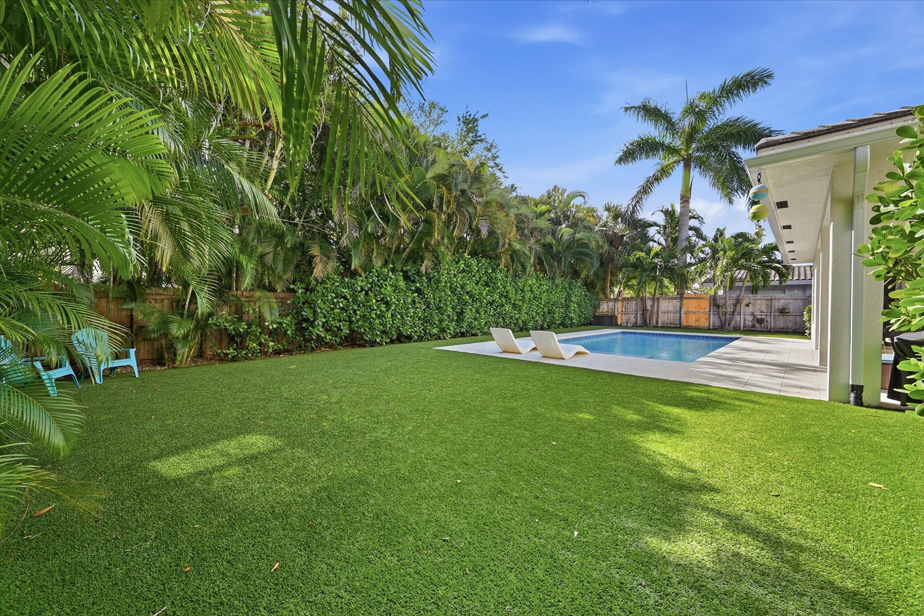 2840 NE 22nd Lighthouse Point, FL 33064