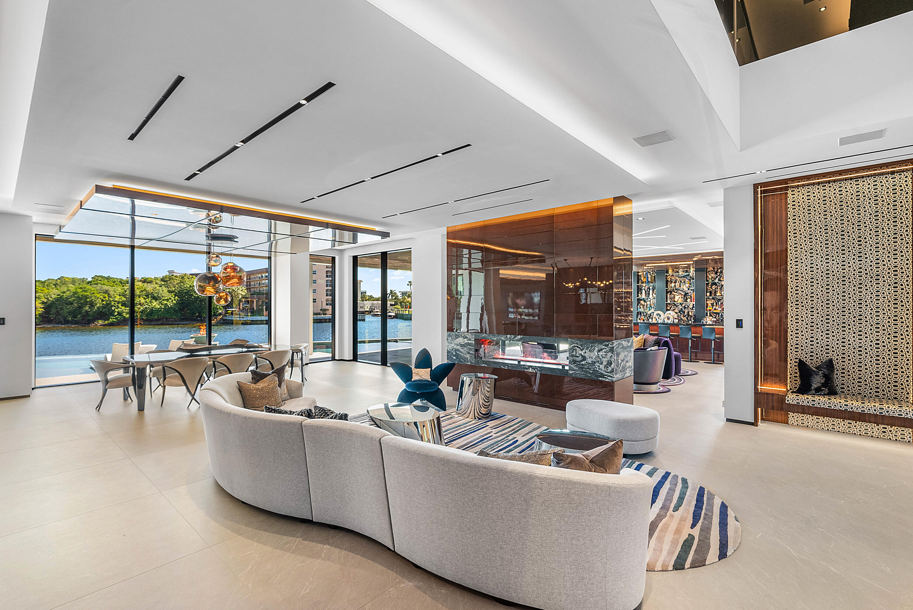 2934 NE 8th Boca Raton, FL 33431